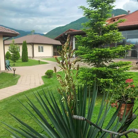 Kompleks wypoczynkowy вилен комплекс дарибел Saparewa Banja