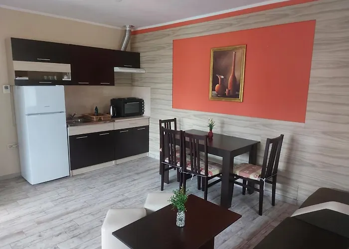 Holiday park вилен комплекс дарибел *